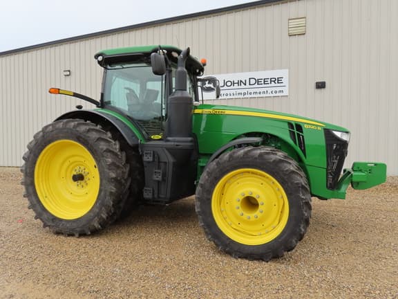 Image of John Deere 8320R Primary image