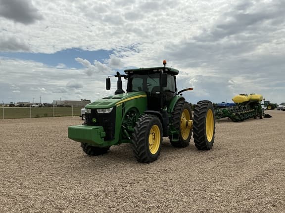Image of John Deere 8320R Primary image