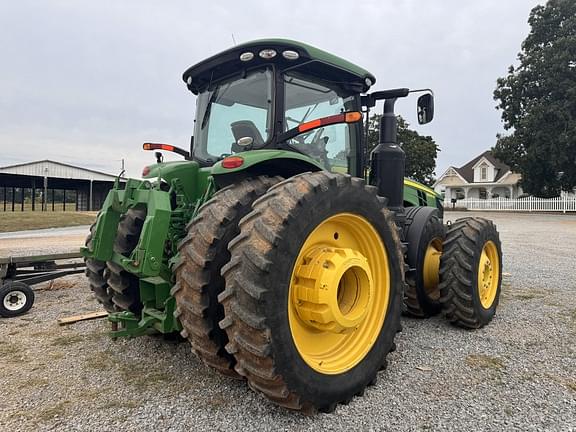 Image of John Deere 8320R equipment image 3