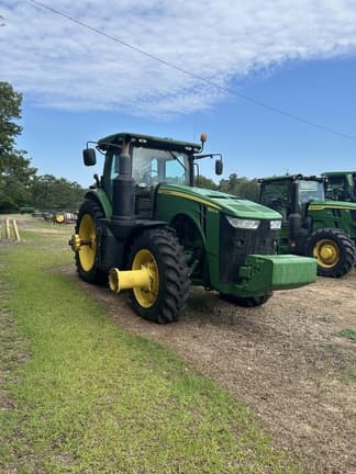 Image of John Deere 8320R equipment image 2