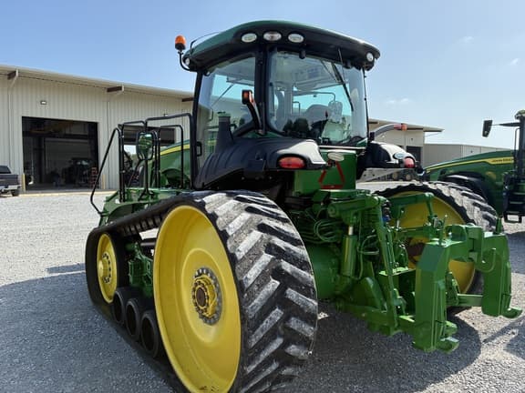 Image of John Deere 8320RT equipment image 2