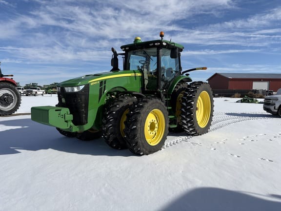 2017 John Deere 8345R Equipment Image0