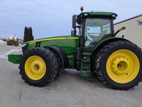 Image of John Deere 8345R equipment image 4