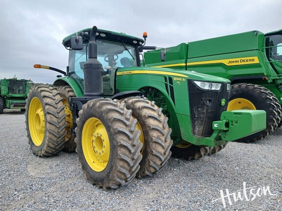 2017 John Deere 8345R Equipment Image0