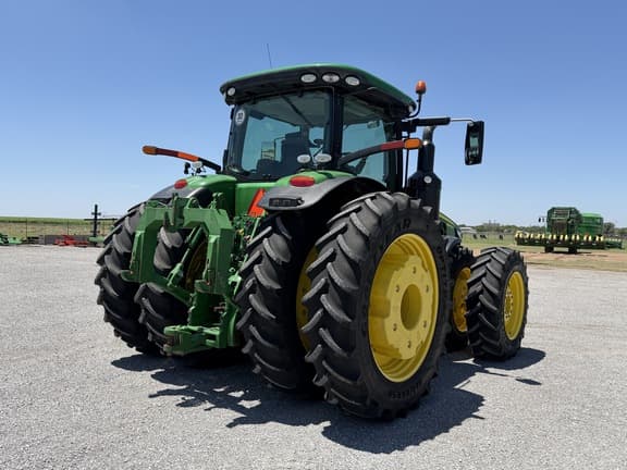 Image of John Deere 8345R equipment image 4