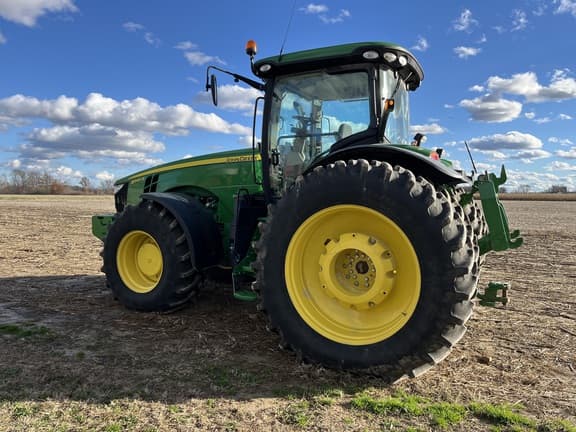 Image of John Deere 8345R equipment image 2
