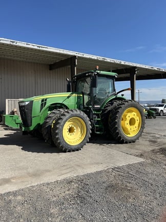 2017 John Deere 8345R Equipment Image0