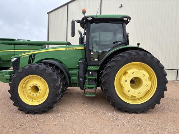 Image of John Deere 8370R equipment image 1