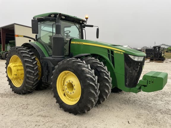 Image of John Deere 8400R equipment image 2