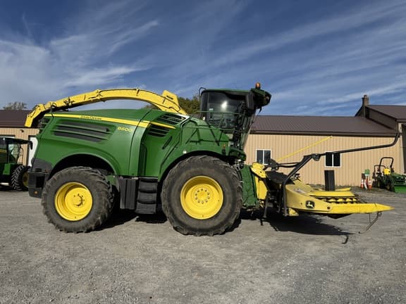 Image of John Deere 8600 equipment image 2