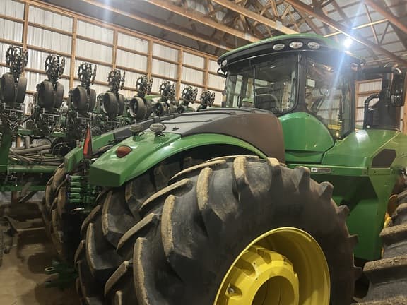 Image of John Deere 9420R equipment image 2