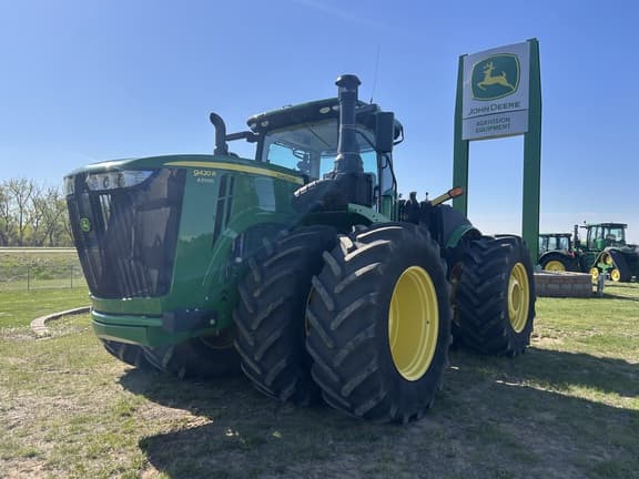 Image of John Deere 9420R equipment image 2