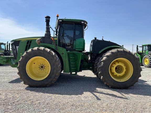 Image of John Deere 9520R equipment image 1