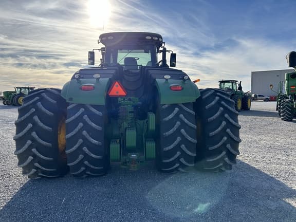 Image of John Deere 9520R equipment image 3