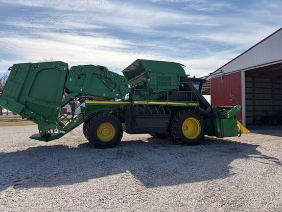 Image of John Deere CP690 equipment image 3