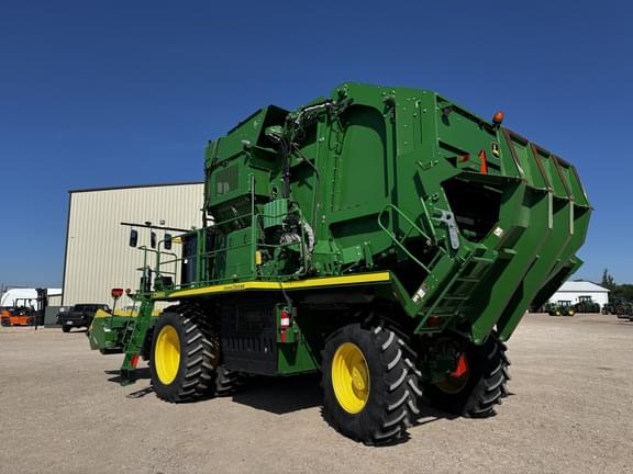 Image of John Deere CS690 equipment image 2