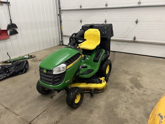 2017 John Deere D155 Equipment Image0