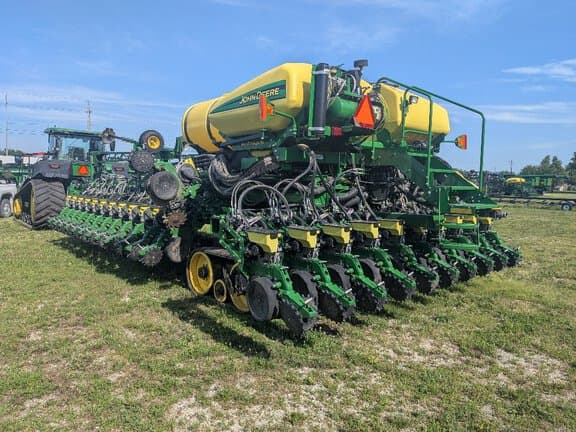 Image of John Deere DB60 equipment image 3