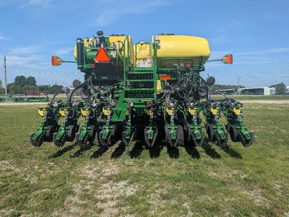 Image of John Deere DB60 equipment image 2