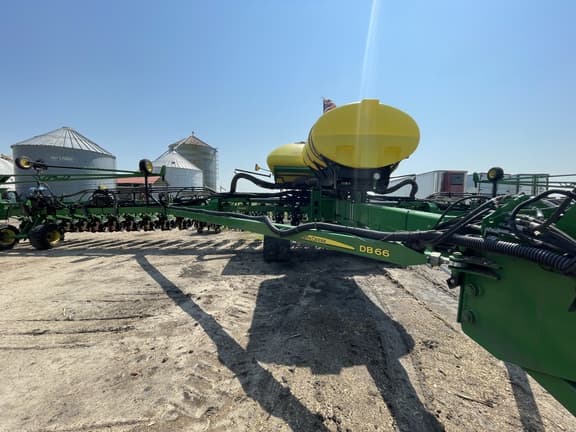 Image of John Deere DB66 Image 1