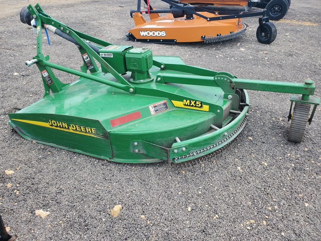 2017 John Deere MX5 Equipment Image0