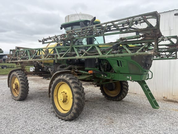 2017 John Deere R4023 Equipment Image0