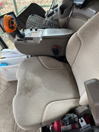 Image of John Deere S670 Image 1