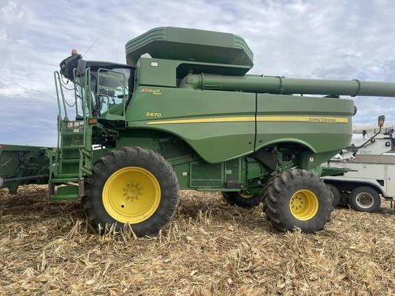 Image of John Deere S670 Primary image