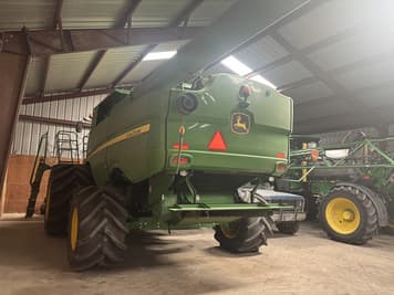 Main image John Deere S680