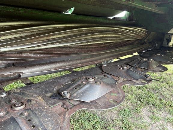 Image of John Deere W260 equipment image 4