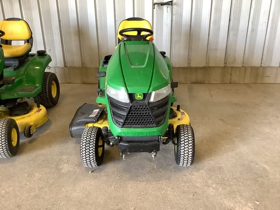 Image of John Deere X330 equipment image 2