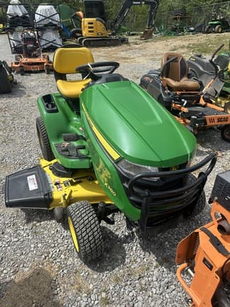 Image of John Deere X380 Image 0