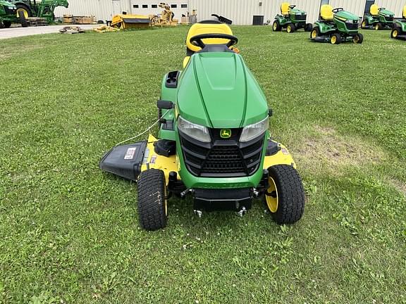 Image of John Deere X380 equipment image 2