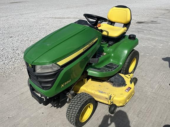 Image of John Deere X380 Image 0