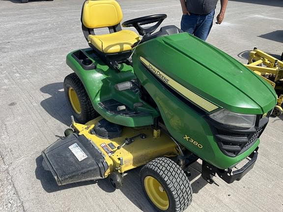 Image of John Deere X380 Image 1