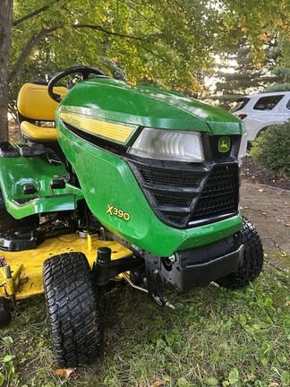 Image of John Deere X390 Primary image