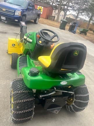 Image of John Deere X394 equipment image 1