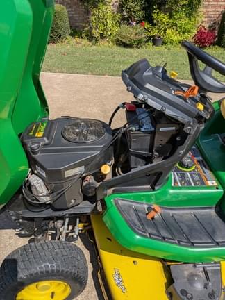 Image of John Deere X584 equipment image 4