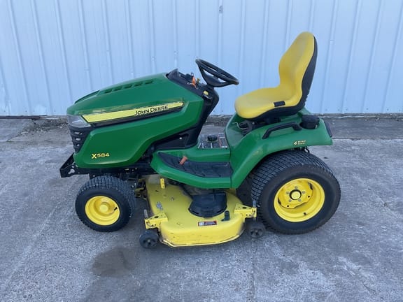 2017 John Deere X584 Equipment Image0