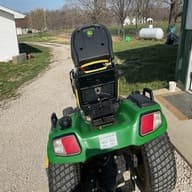 Image of John Deere X730 equipment image 3