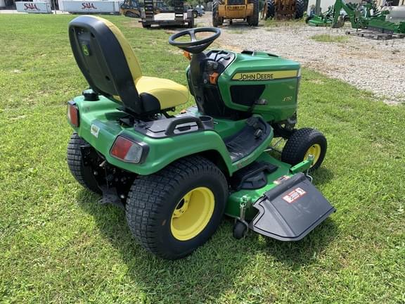 Image of John Deere X750 equipment image 4