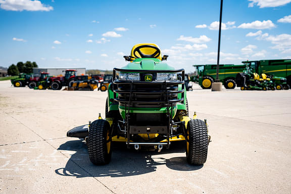 Image of John Deere X754 equipment image 2