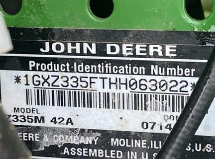 Image of John Deere Z335M equipment image 2
