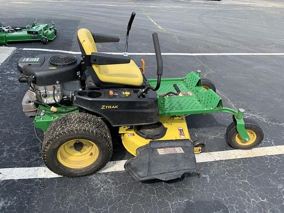 Image of John Deere Z355E equipment image 1