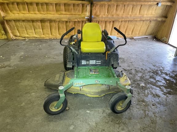 Image of John Deere Z535M equipment image 1