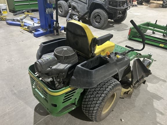 Image of John Deere Z535M equipment image 4