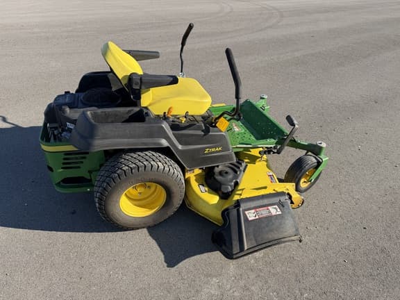 Image of John Deere Z540M equipment image 4