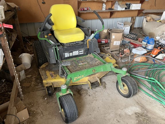 2017 John Deere Z540R Equipment Image0