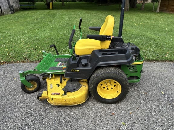2017 John Deere Z540R Equipment Image0