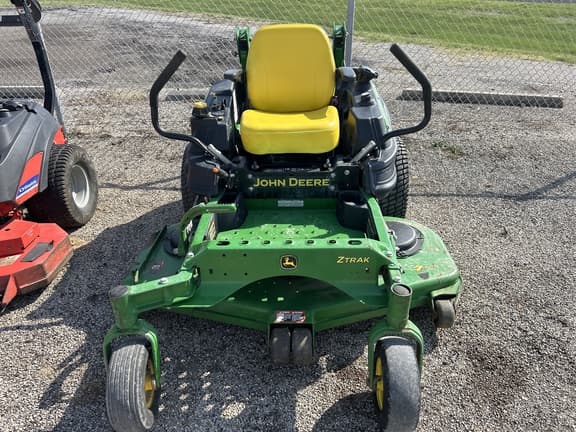 Image of John Deere Z915E equipment image 1